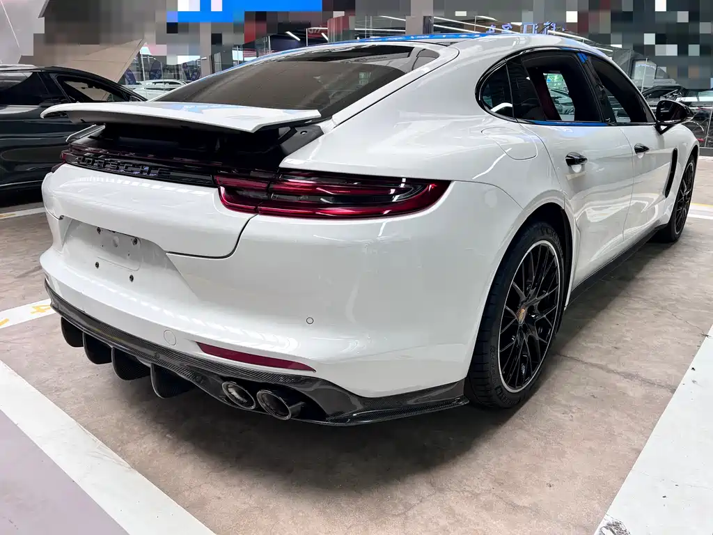 Porsche Panamera 2019 — фото 22