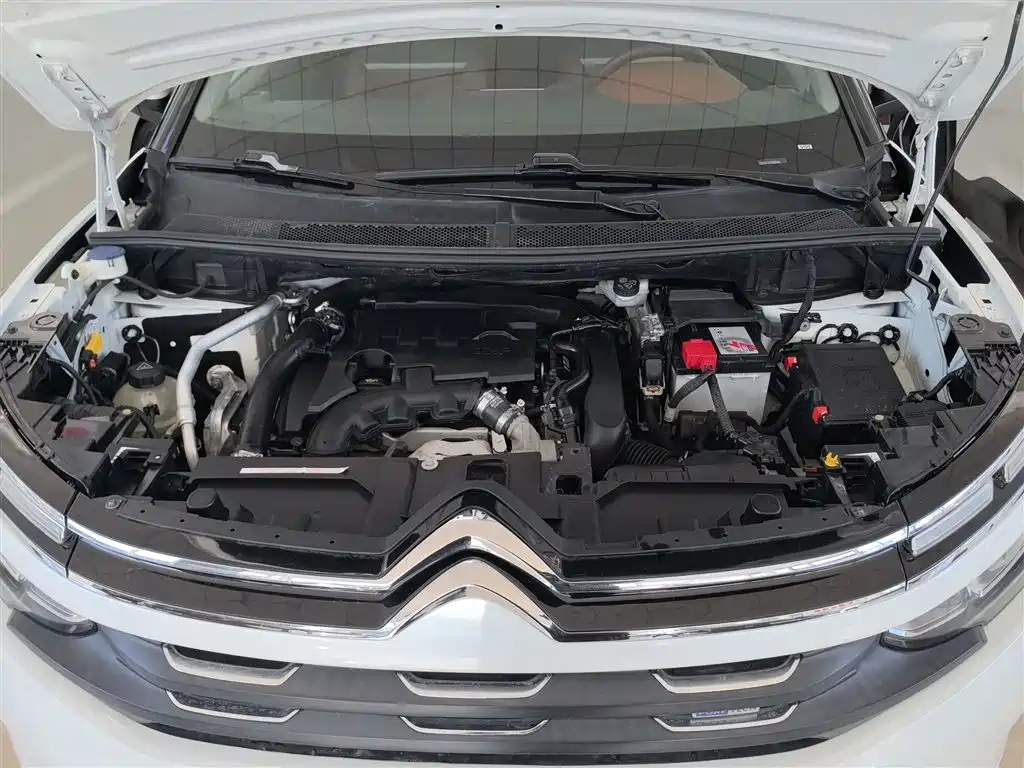 Citroen C5 AIRCROSS 2020 — фото 20