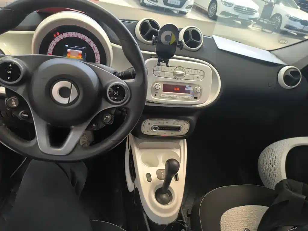 smart forfour 2017 — фото 6
