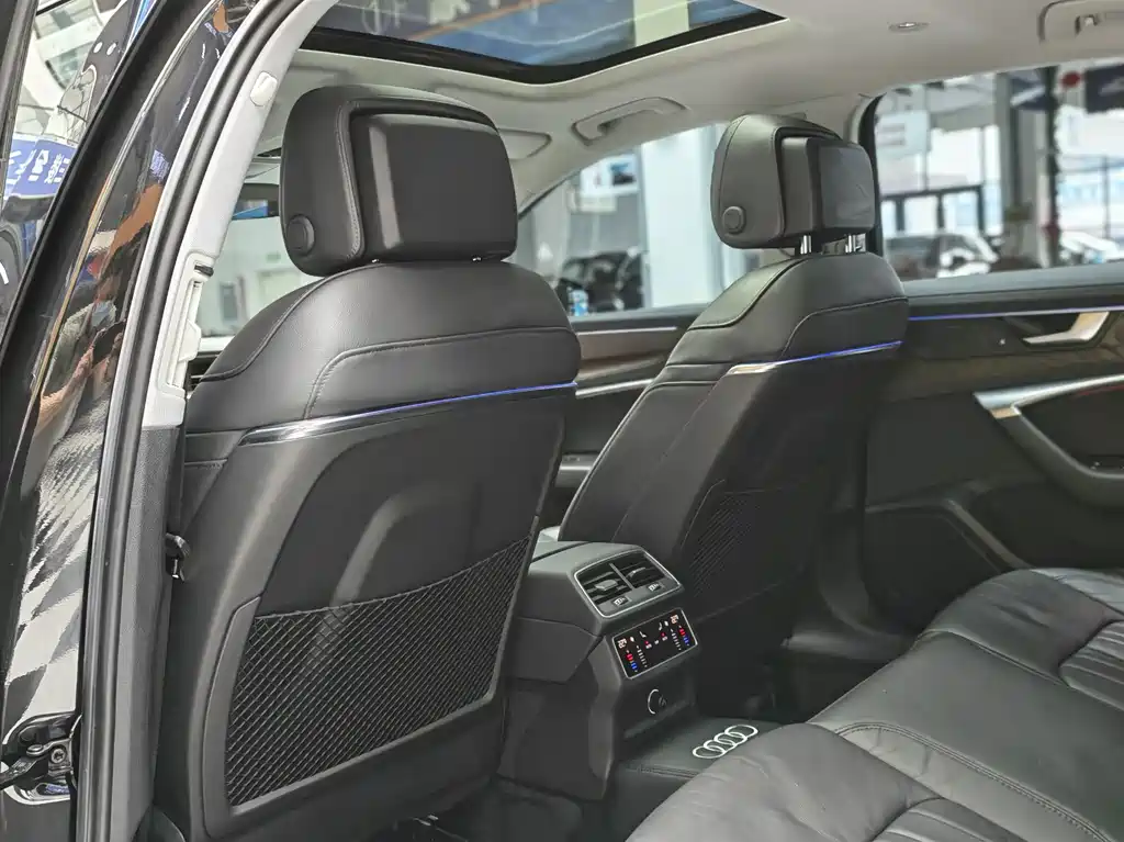 Audi A6L 2021