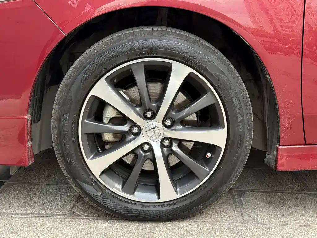 Honda Spirior 2010 — фото 21