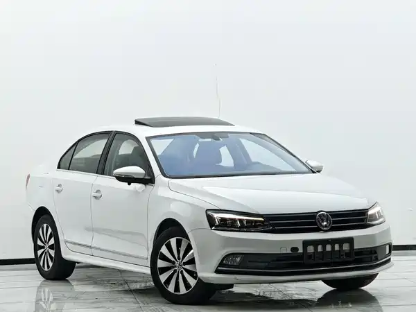 Volkswagen Sagitar 2018