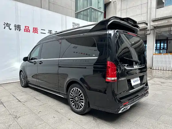 Mercedes-Benz V-Class 2022