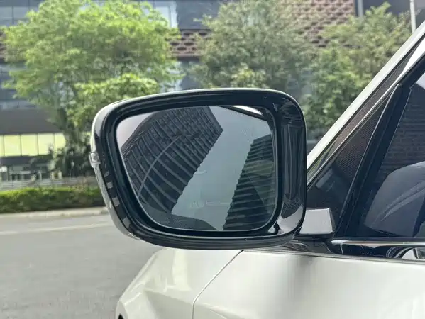 BMW 5 Series 2019