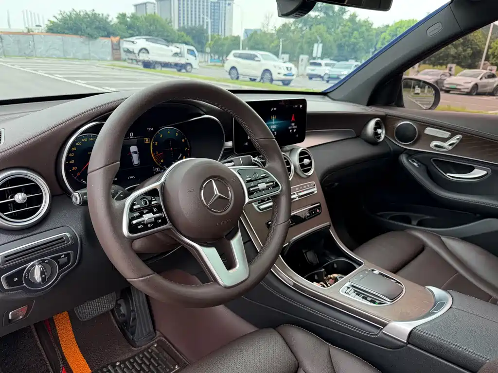 Mercedes-Benz GLC 2020