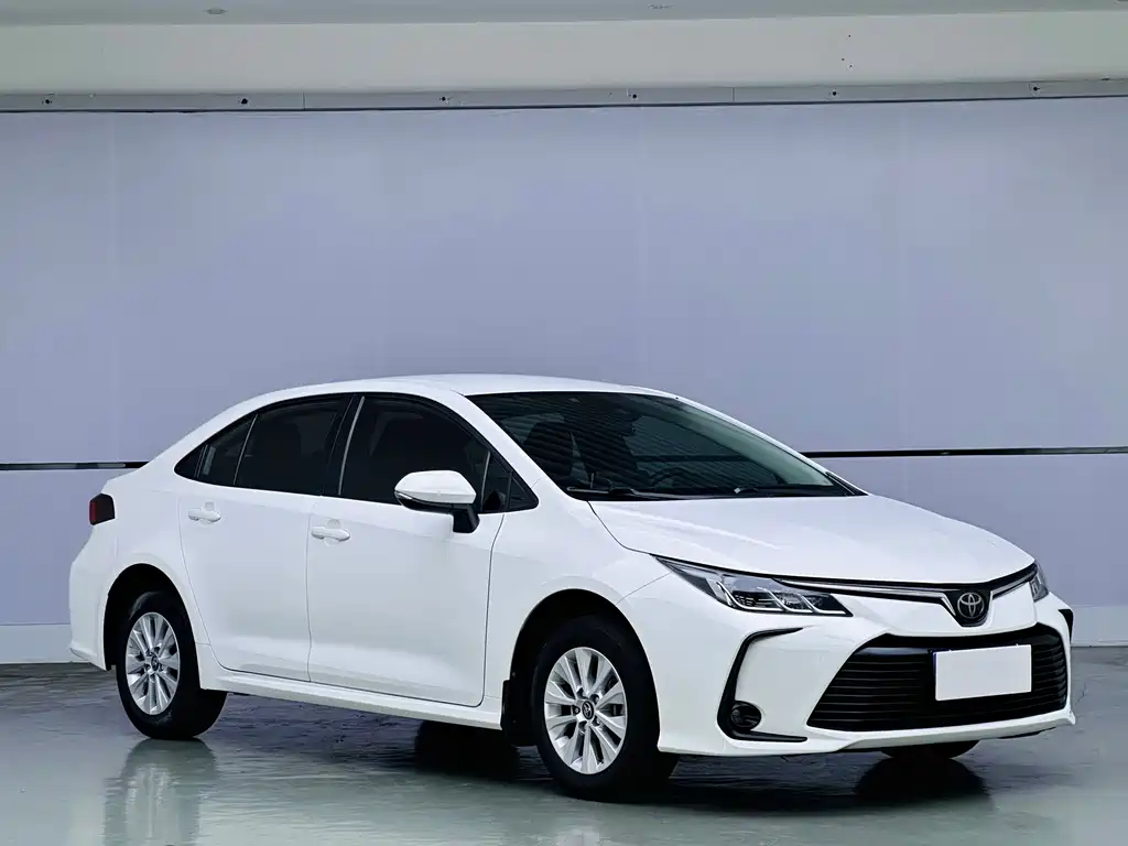Toyota Corolla 2020 — фото 3