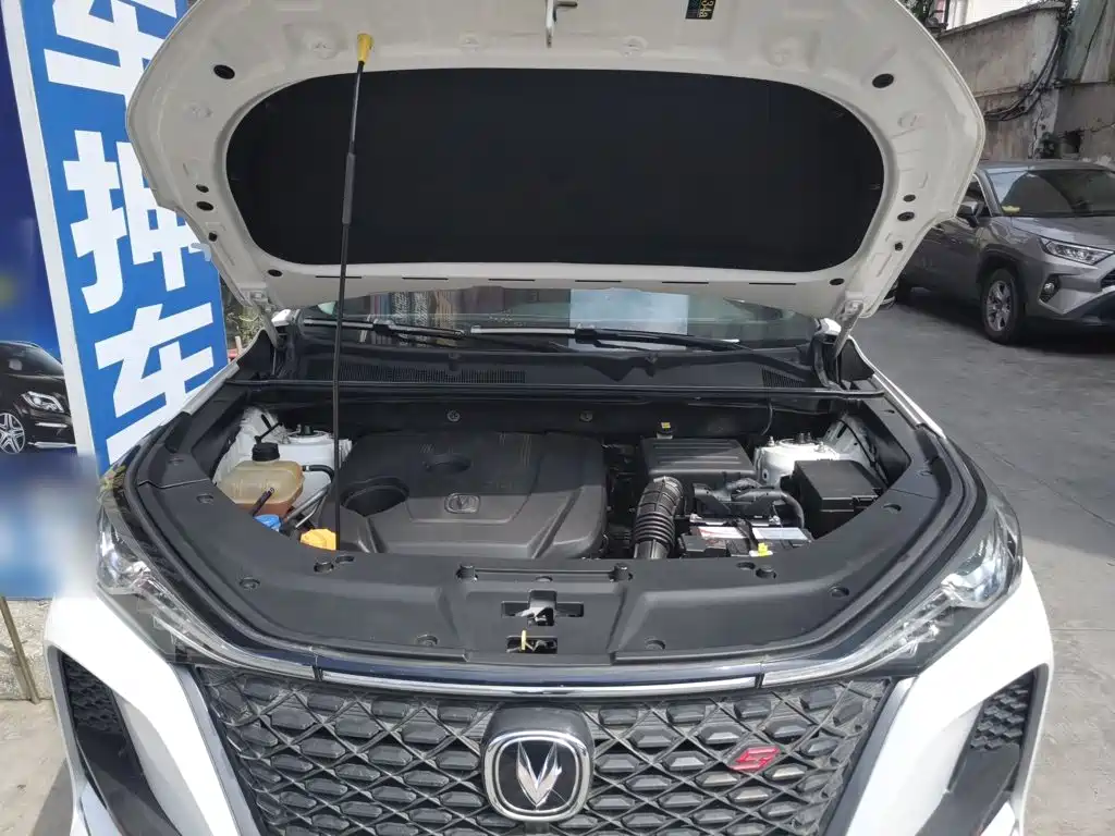 Changan CS75PLUS 2020 — фото 16