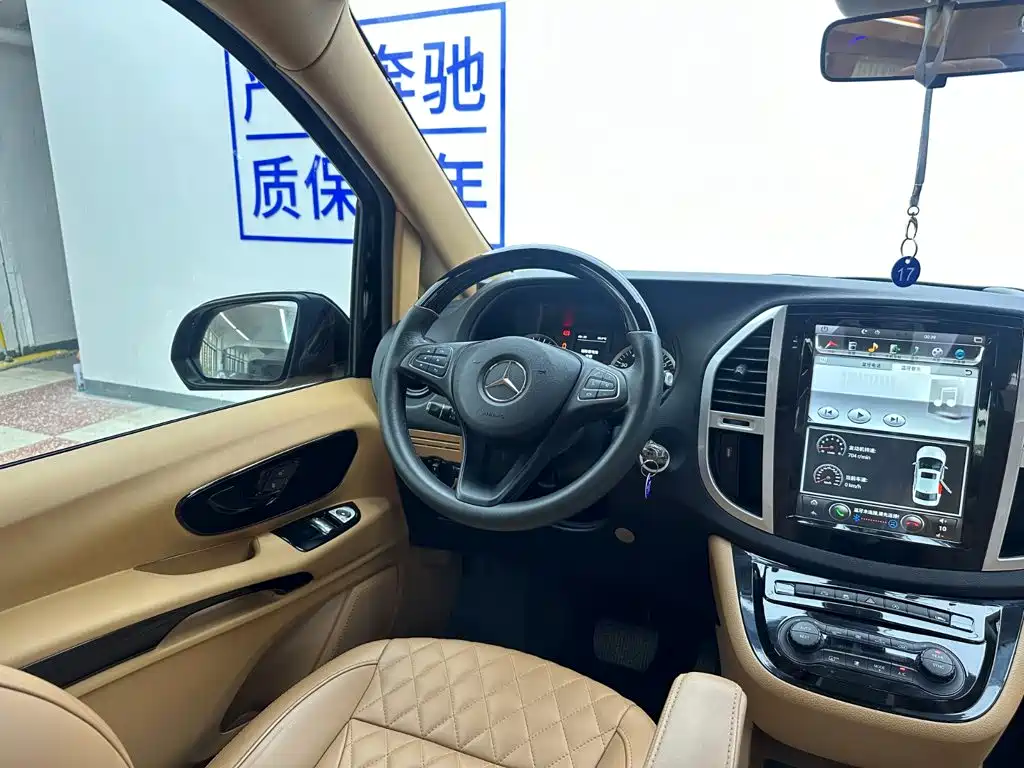 Mercedes-Benz Vito 2017 — фото 15