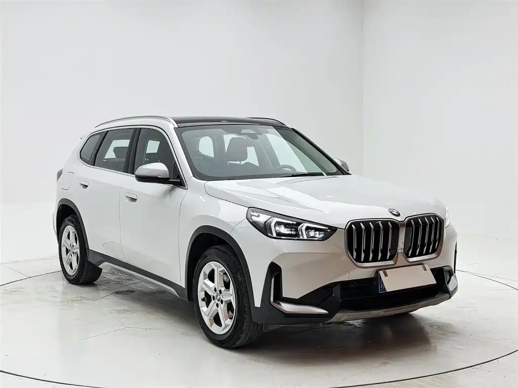 BMW X1 2023 — фото 3