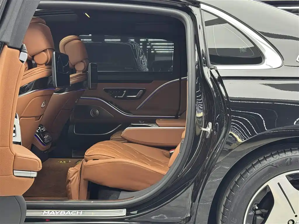 Mercedes-Benz S-Class 2023 — фото 9