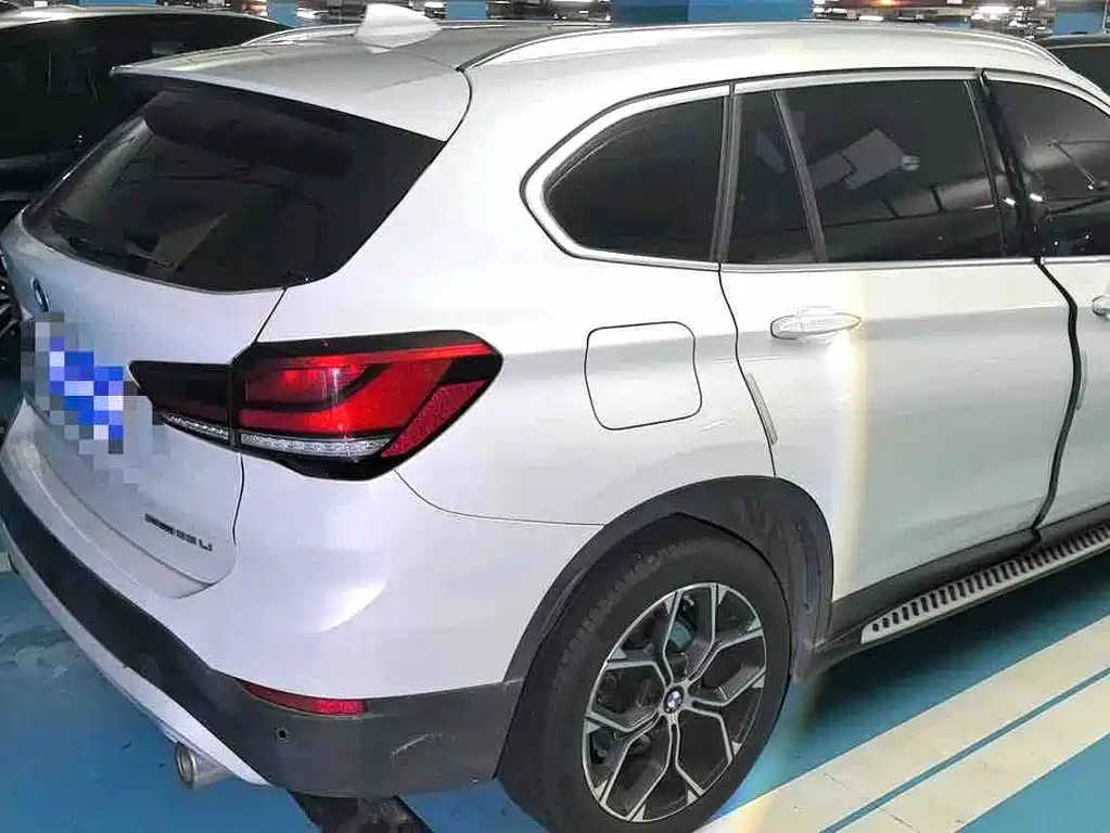 BMW X1 2022 — фото 9