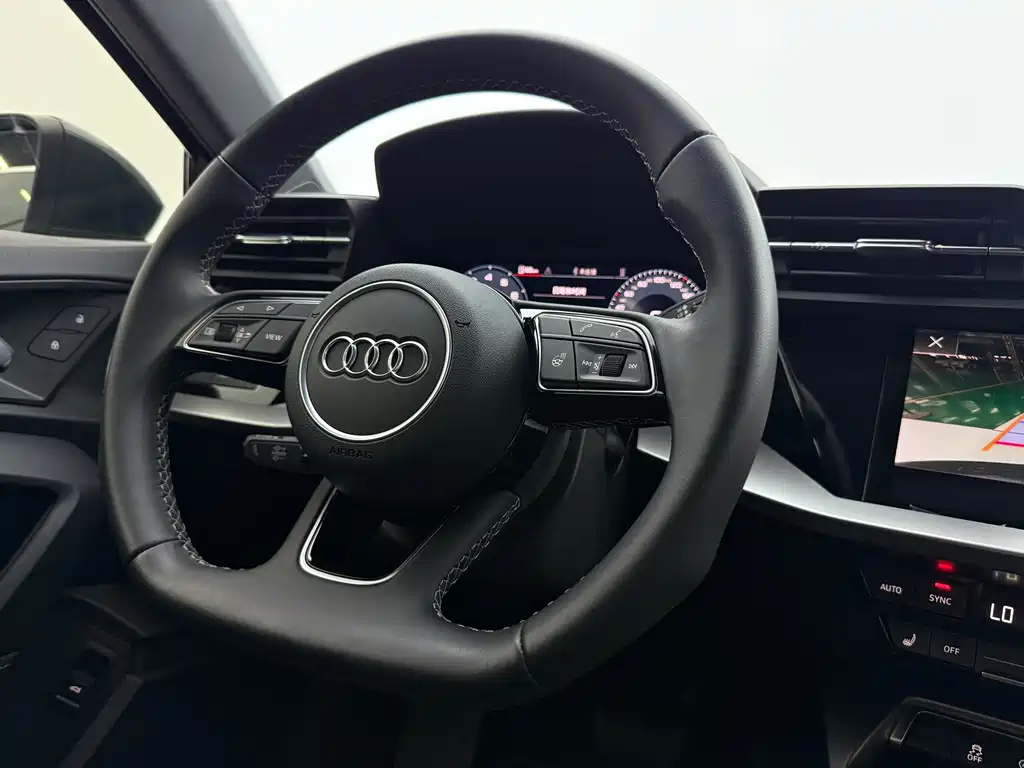 Audi A3 2022 — фото 11