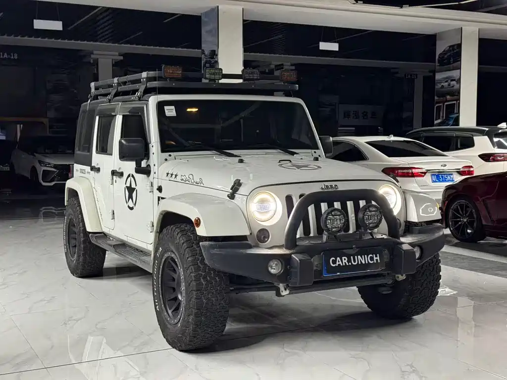Jeep Wrangler 2016 — фото 3