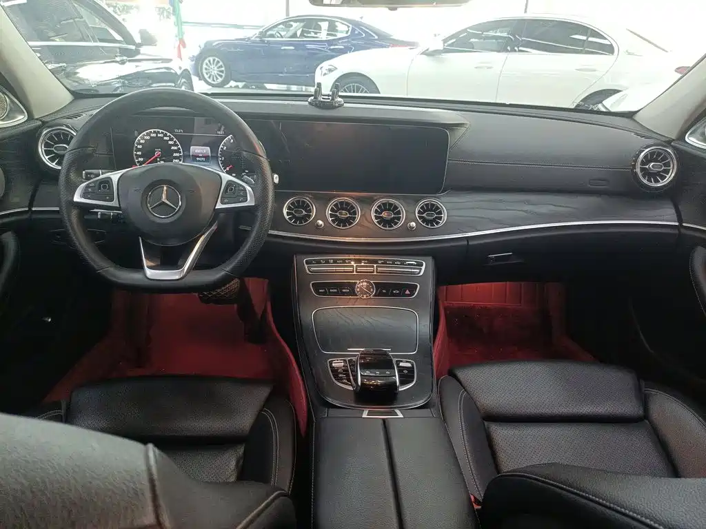 Mercedes-Benz E-Class 2018