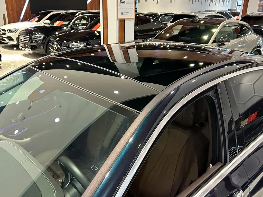 Mercedes-Benz E-Class 2024