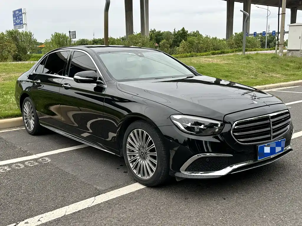 Mercedes-Benz E-Class 2017 — фото 2
