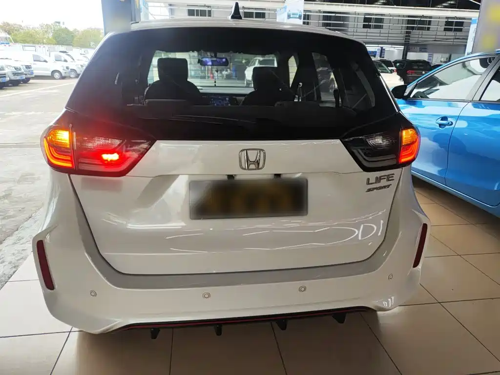 Honda Life 2022