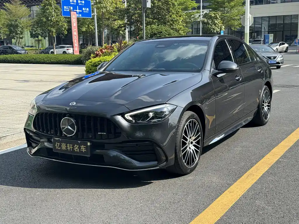 Mercedes-Benz C-Class 2022