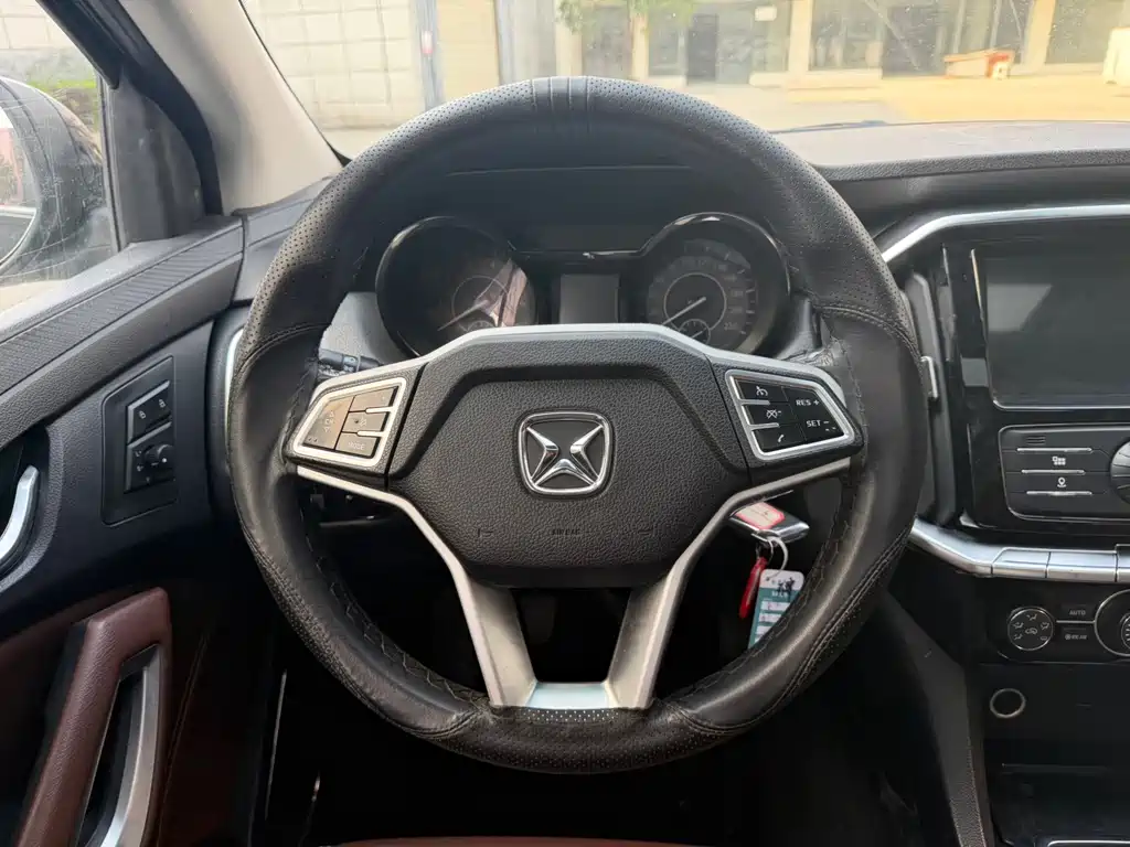 JMC Yusheng S350 2018