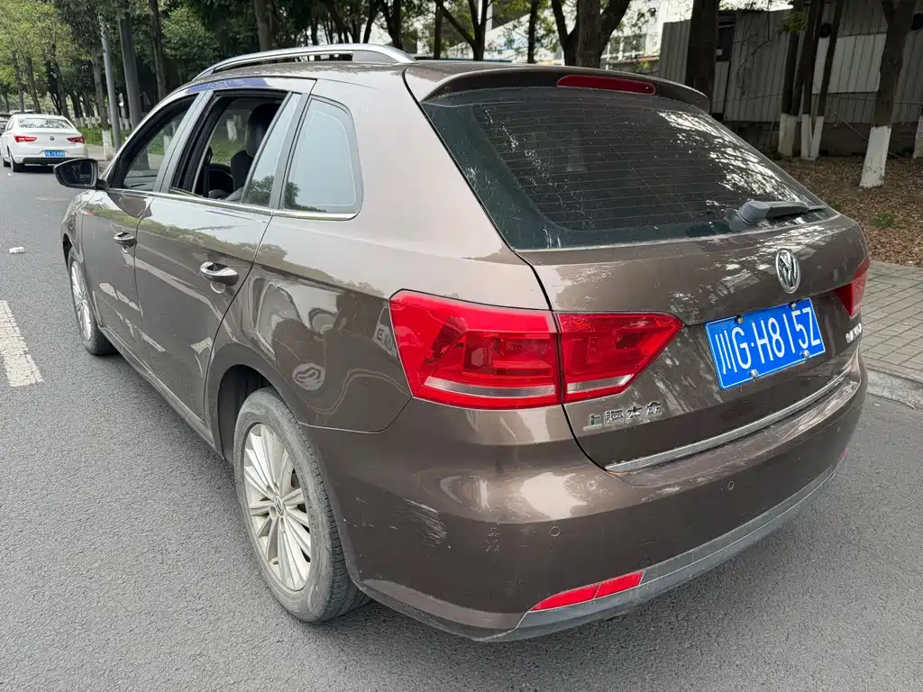Volkswagen Gran Lavida 2015
