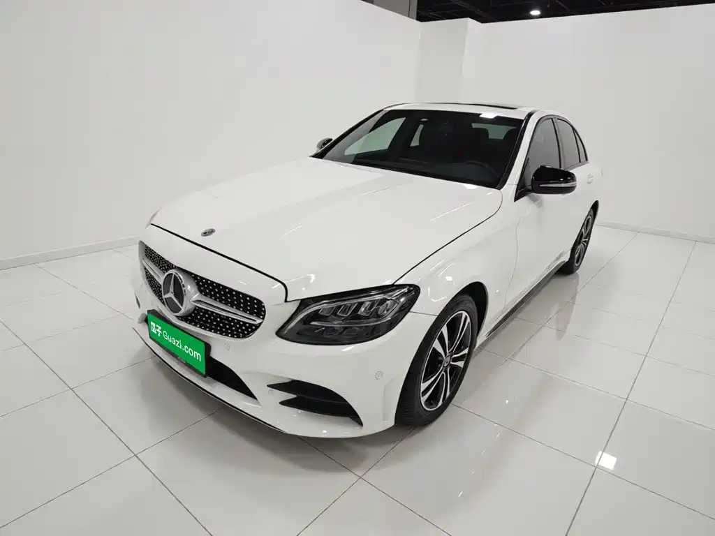 Mercedes-Benz C-Class 2019