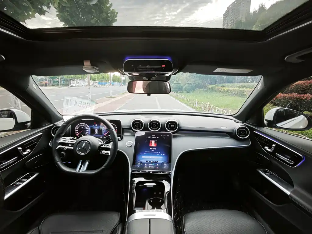 Mercedes-Benz C-Class 2022 — фото 6