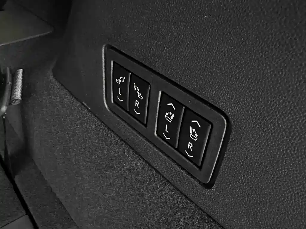 Cadillac XT6 2019 — фото 16