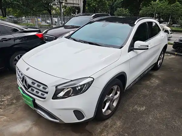 Mercedes-Benz GLA 2018