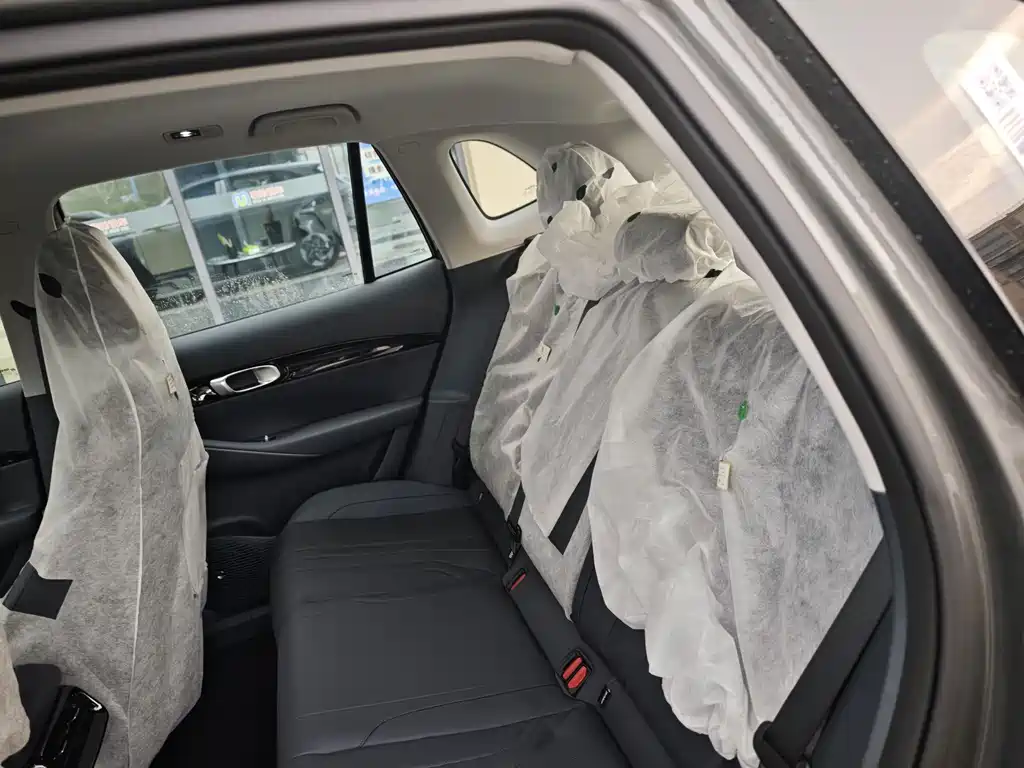 Galaxy E5 2026 — фото 10