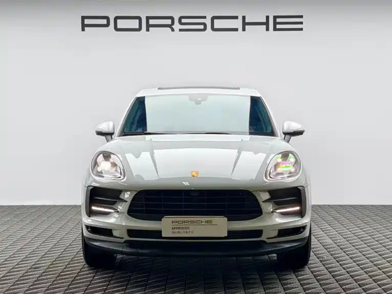 Porsche Macan 2021 — фото 2