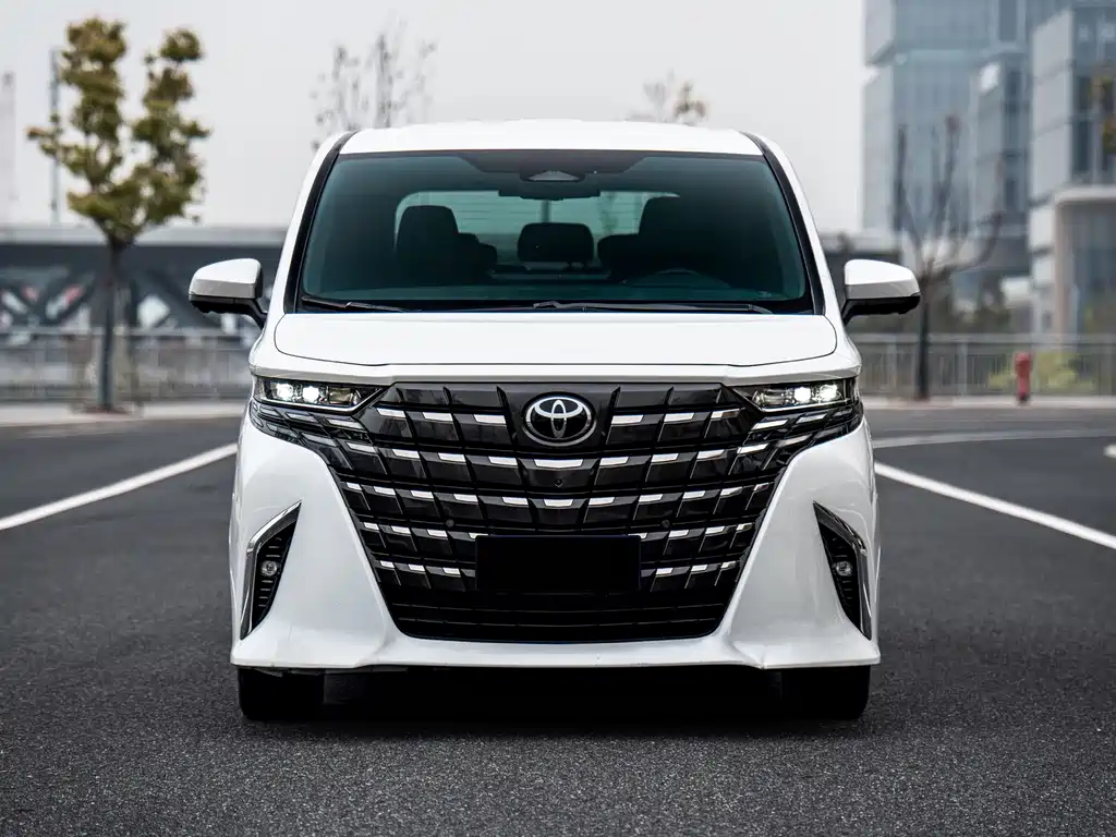 Toyota Alphard 2024 — фото 2