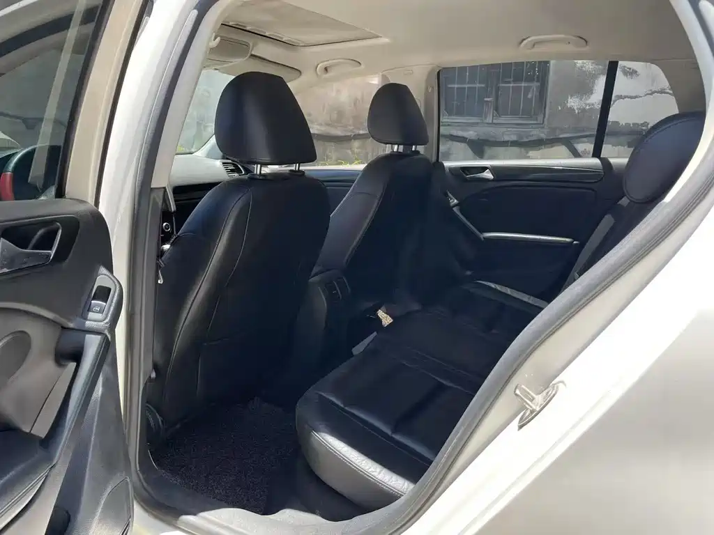 Volkswagen Golf 2012