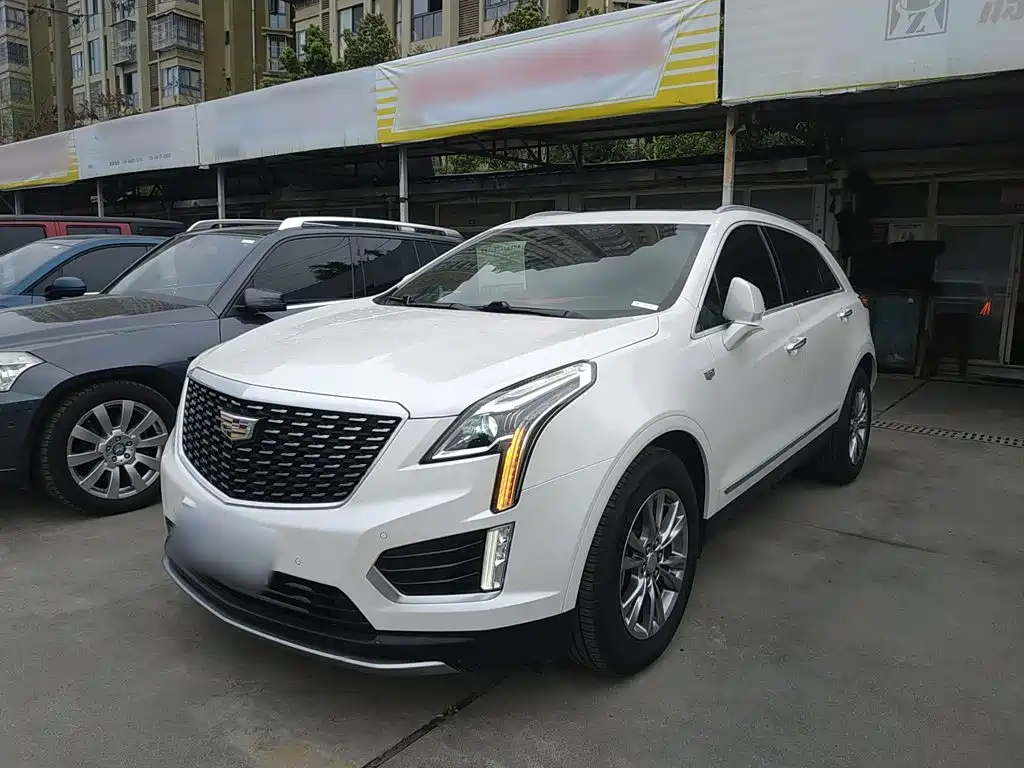 Cadillac XT5 2019 — фото 1