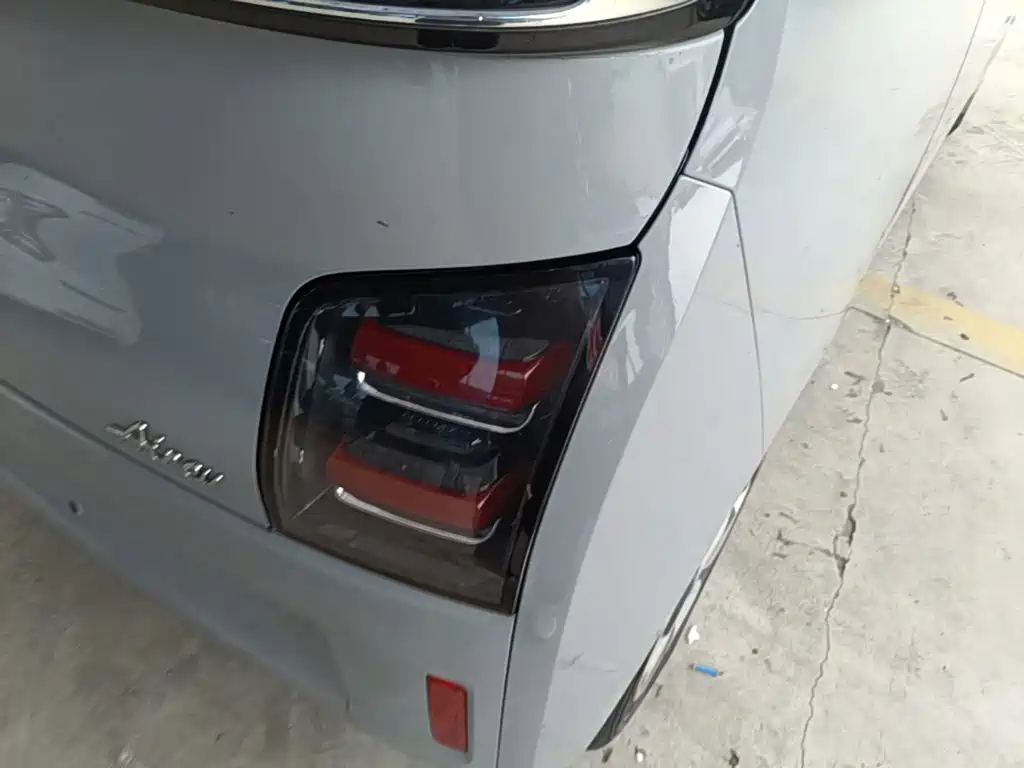 Wuling Air ev Clear Sky 2023 — фото 8