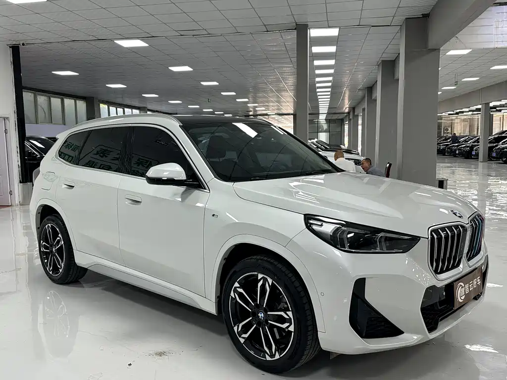 BMW X1 2024 — фото 3