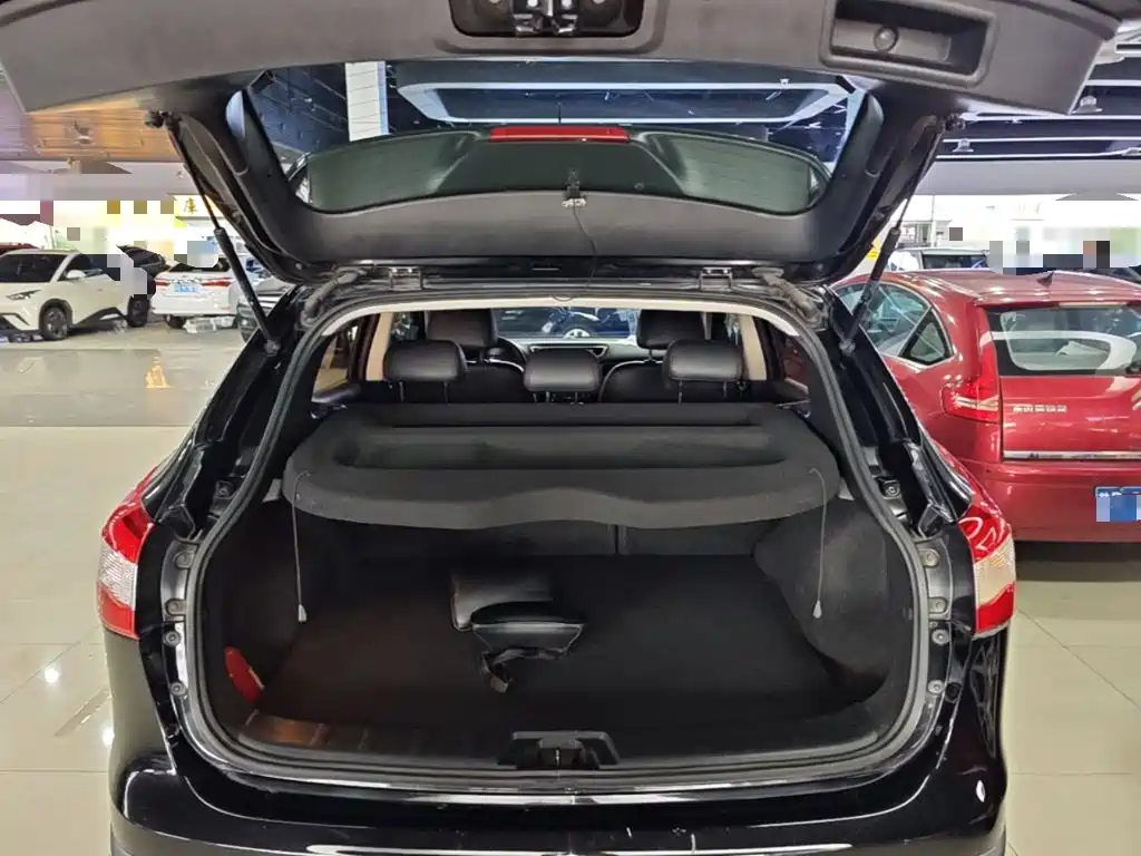 Nissan Qashqai 2017 — фото 15