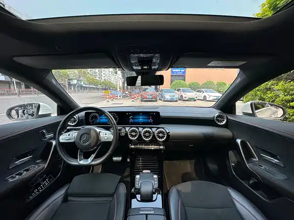 Mercedes-Benz CLA 2022
