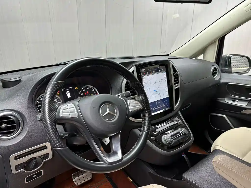 Mercedes-Benz Vito 2017 — фото 4