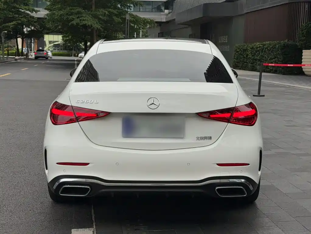 Mercedes-Benz C-Class 2022