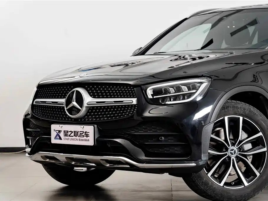 Mercedes-Benz GLC 2022 — фото 3