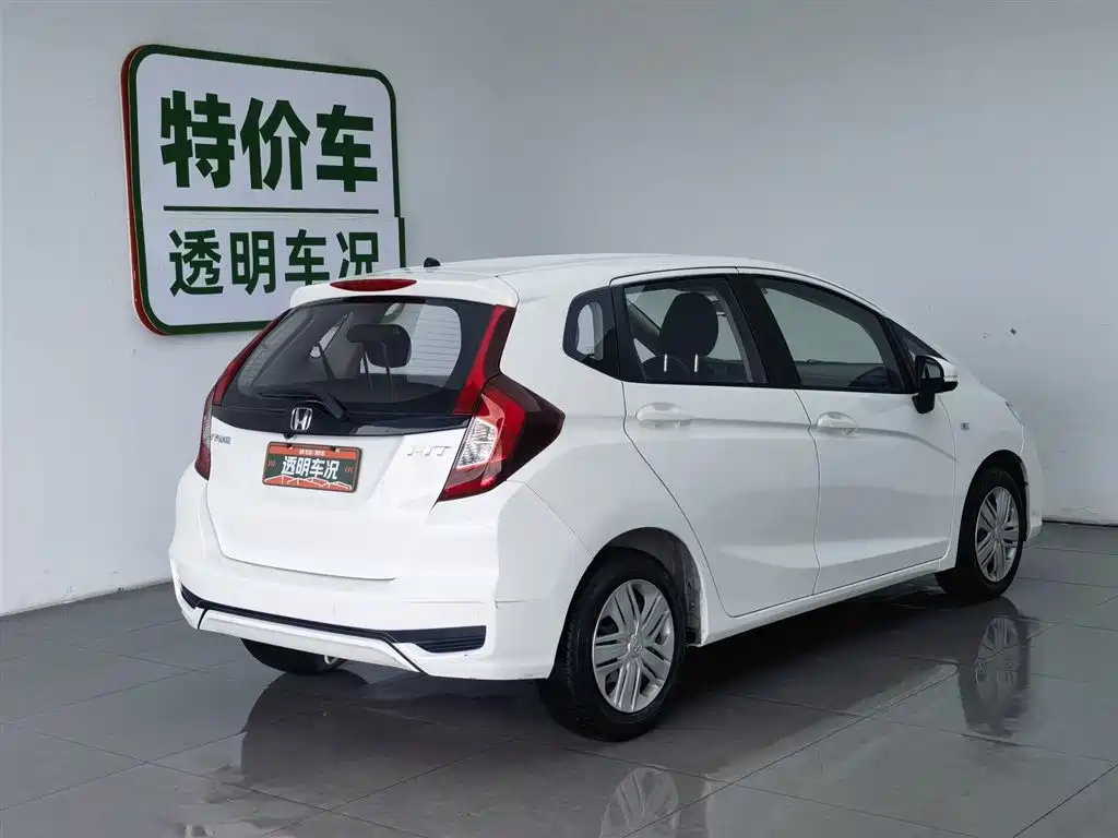 Honda Fit 2019 — фото 2