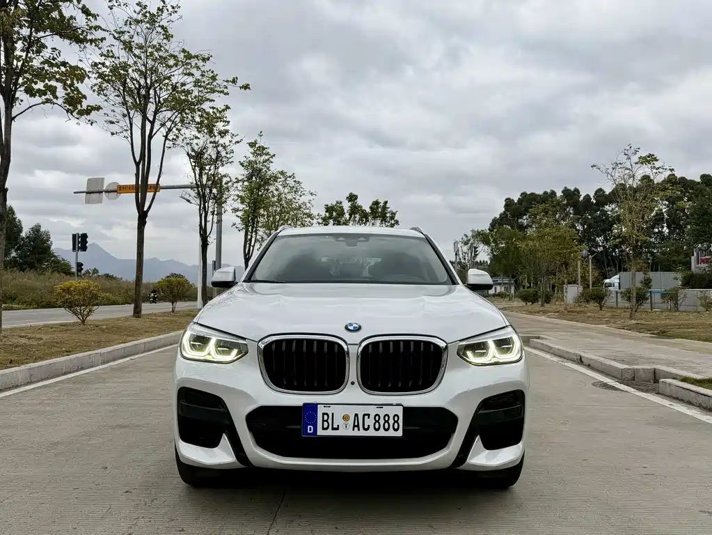 BMW X3 2020 — фото 2
