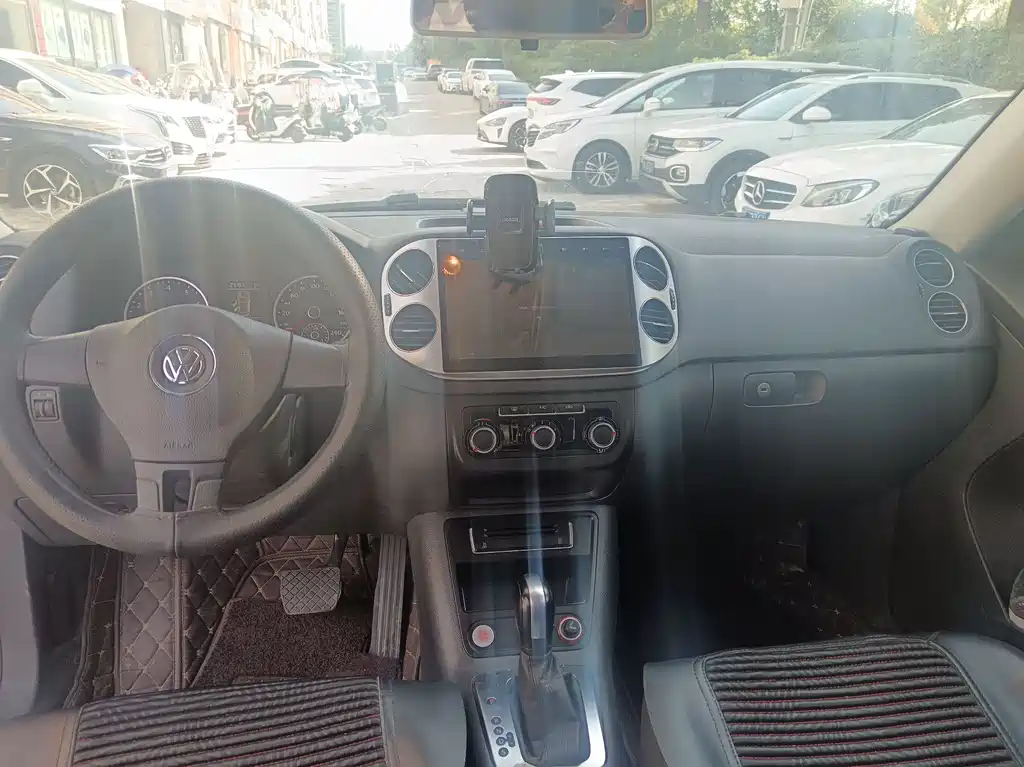 Volkswagen Tiguan 2016