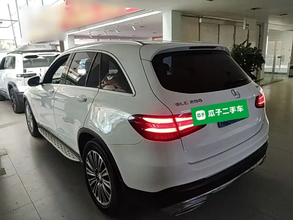Mercedes-Benz GLC 2016 — фото 23