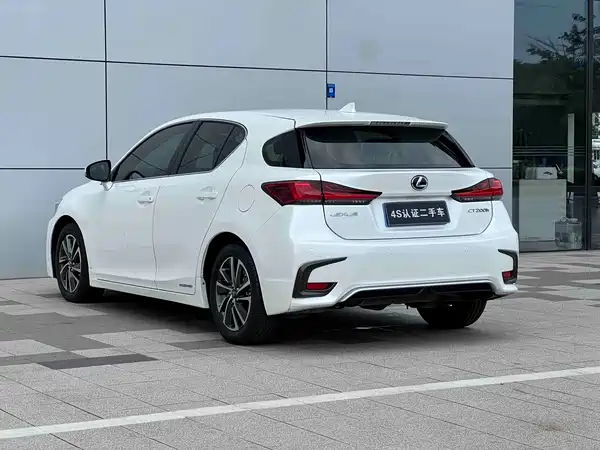 Lexus CT 2017