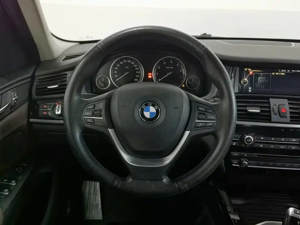 BMW X3 2016 — фото 11