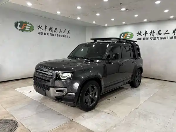 Land Rover Defender 2023