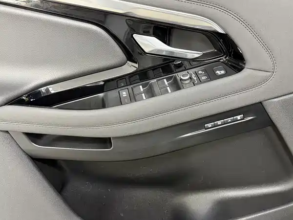 Land Rover Range Rover Evoque 2020