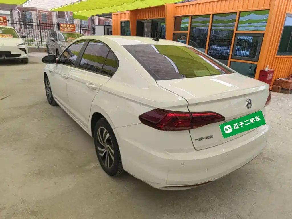 Volkswagen Bora EV 2021