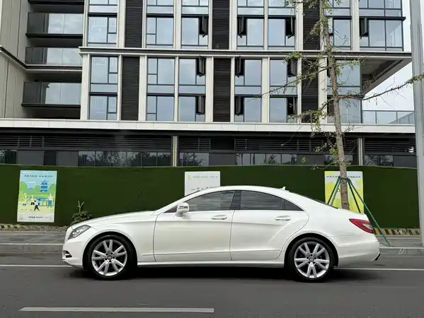 Mercedes-Benz CLS 2013